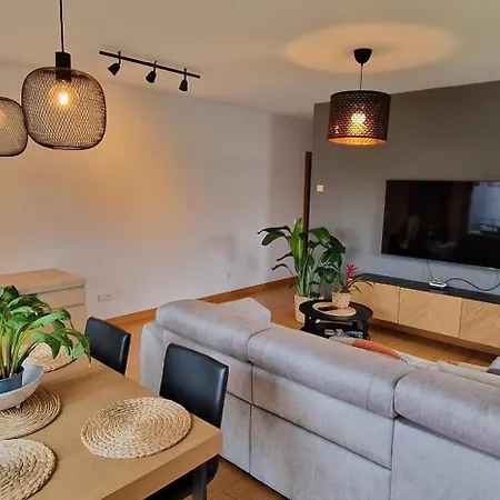 Luz Del Norte, Terraza 2 Hab, 2 Banos, Piscina, Wifi アパート ヒホン